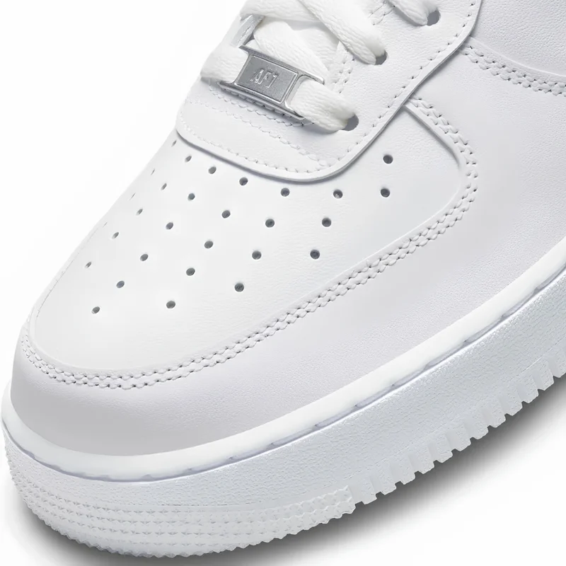 Nike Air Force 1 Low Triple White