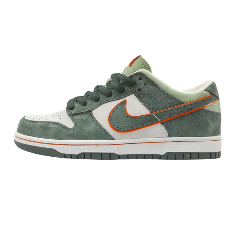 Otomo Katsuhiro x Nike SB Dunk Low Steamboy 